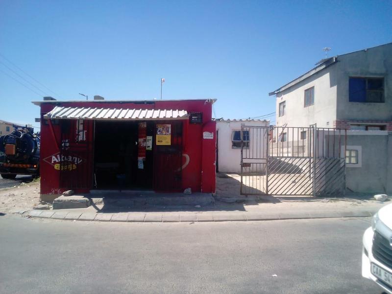 1 Bedroom Property for Sale in Crossroads Western Cape